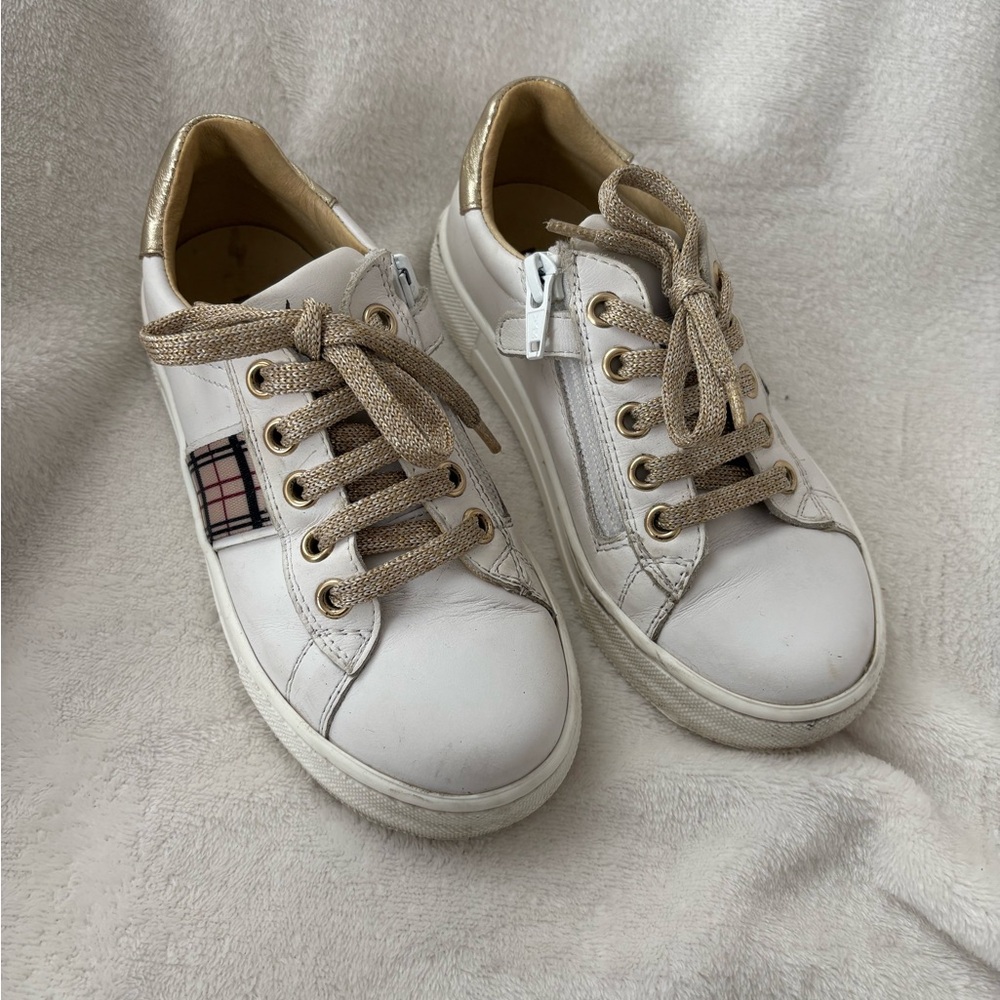 White Sneakers with Plaid Detail